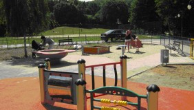Plac zabaw w Parku Kilońskim